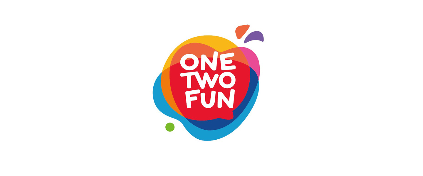 one two fun logo